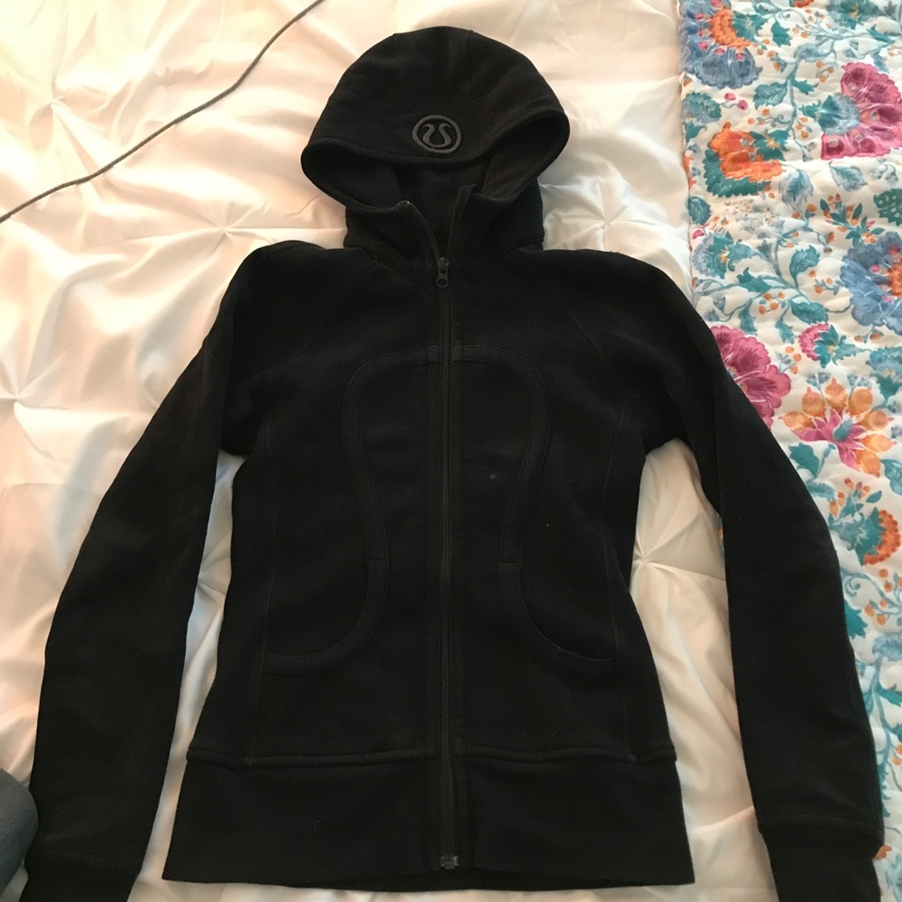 LULULEMON ZIP UP